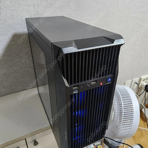 라이젠3600 +1660 Ti 램오버3600성공한 셋팅된 게이밍 컴퓨터