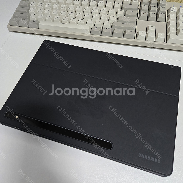 갤럭시탭s8울트라 256g wifi + 북커버키보드케이...--7