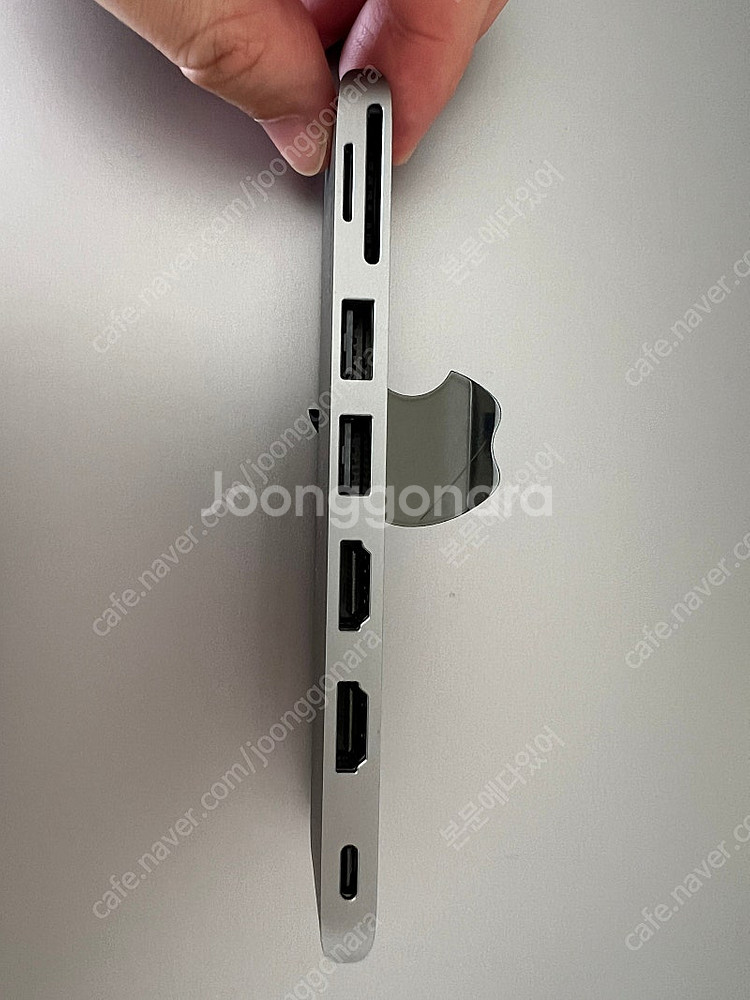 맥북에어 M1 13인치 8GB, 256SSD (허브 7...--5