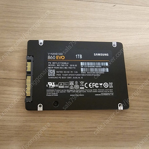 삼성860EVO 2.5인치 SSD 1테라 / 마이크론 M600 2.5인치 SSD 1테라