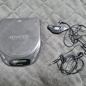 KENWOOD 워크맨 CDP DPC-452 GREY 색상 정상작동품 판매합니다.