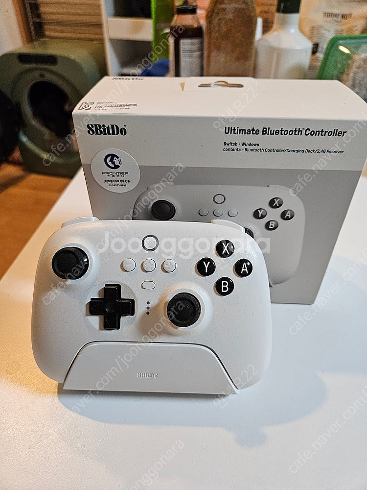 8Bitdo 얼티메이트 블루투스 컨트롤러NS 정발판 화이트--0