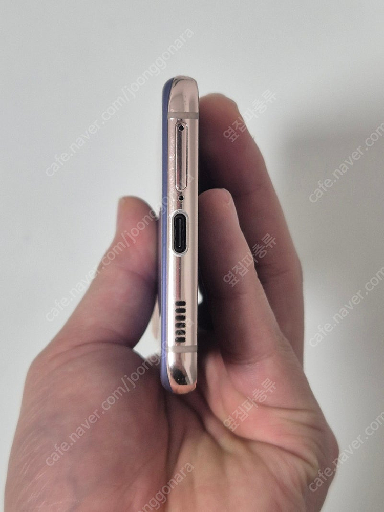 겔럭시 S21 256GB 퍼플 색상 판매합니다--6