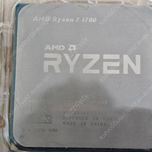 라이젠7-1700(정품쿨러포함), 삼성ddr4 2400T 4기가 단면