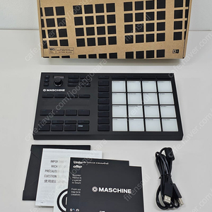 머신 마이크로 미디 드럼패드 NI MASCHINE Mikro MK3