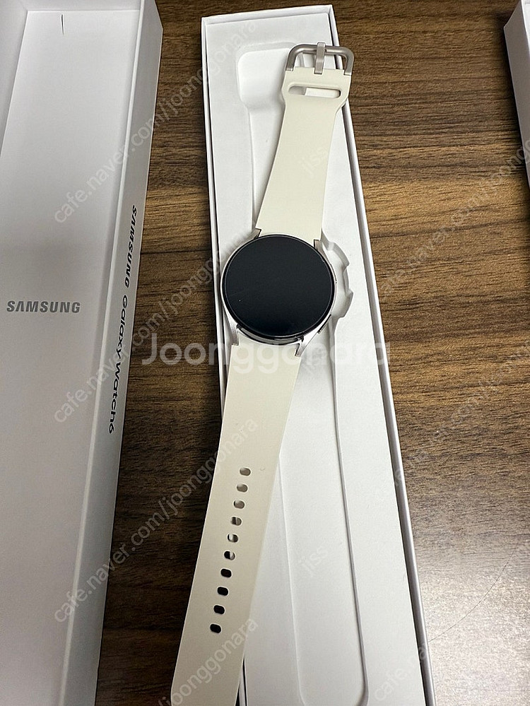 삼성 갤럭시워치6 40mm(블루투스)입니다.--0