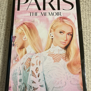 패리스 힐튼 Paris Hilton 친필사인 회고록 싸인본