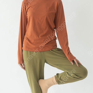 모제이 Organic Jogger Pants / Olive 1(xs) 팝니다.