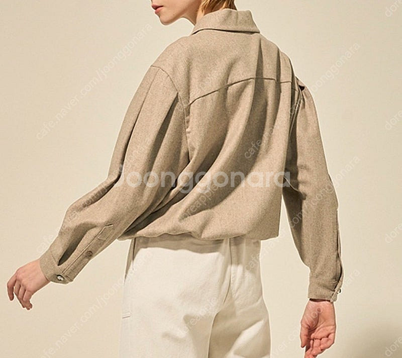 한섬 랑방 [새옷] 캐시미어 블렌드 크롭 셔츠 택포24(정상가69.5만)--3