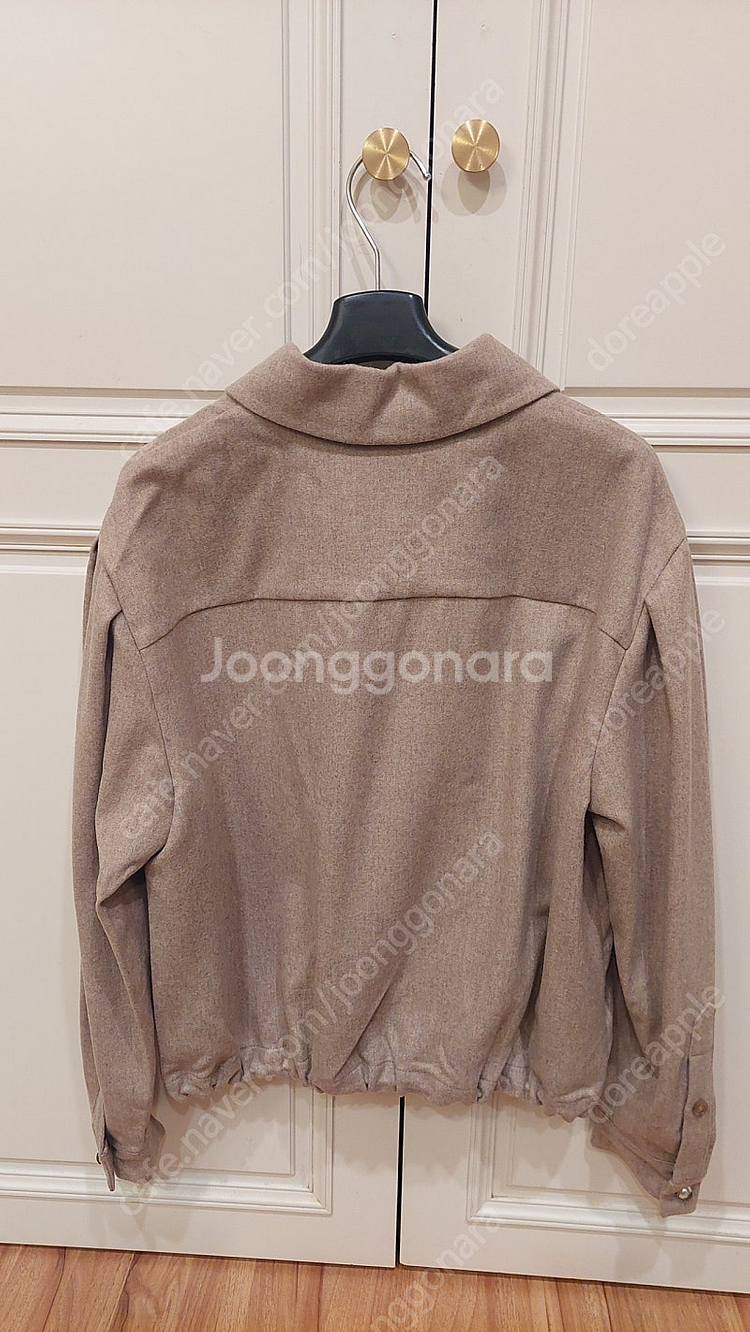 한섬 랑방 [새옷] 캐시미어 블렌드 크롭 셔츠 택포24(정상가69.5만)--6