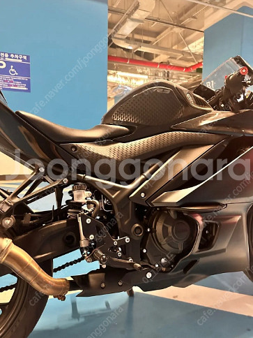 야마하 R3 2023년식 검정 1인소유--5