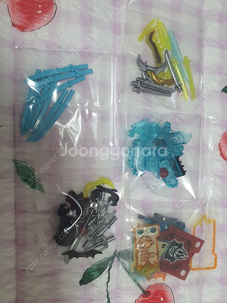 레고 무기,소품 세트 판매합니다--1