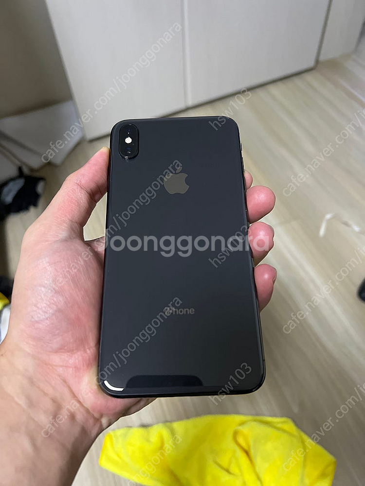 아이폰xs max 64g 팝니다--1