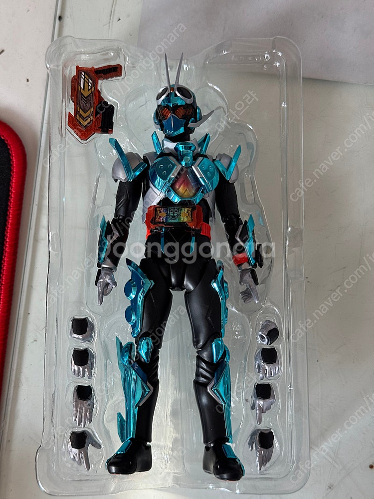 SHF 가면라이더 갓챠드 스팀호퍼 & 마제이드 팝니다--2