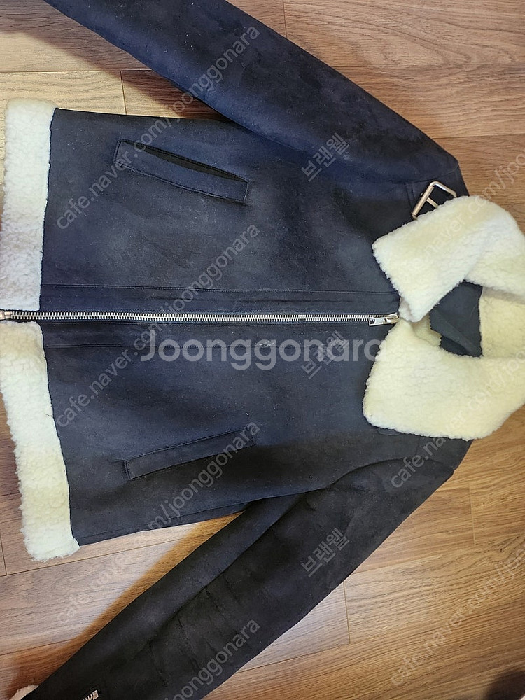 무스탕 (택배비포함)--0