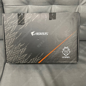 GIGABYTE AORUS 17G KD 게이밍 노트북 판매합니다 :) 기가바이트 어로스