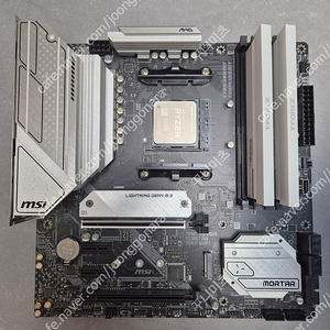 msi b550m 박격포 맥스 , T-force ddr4 32 white 팝니다.