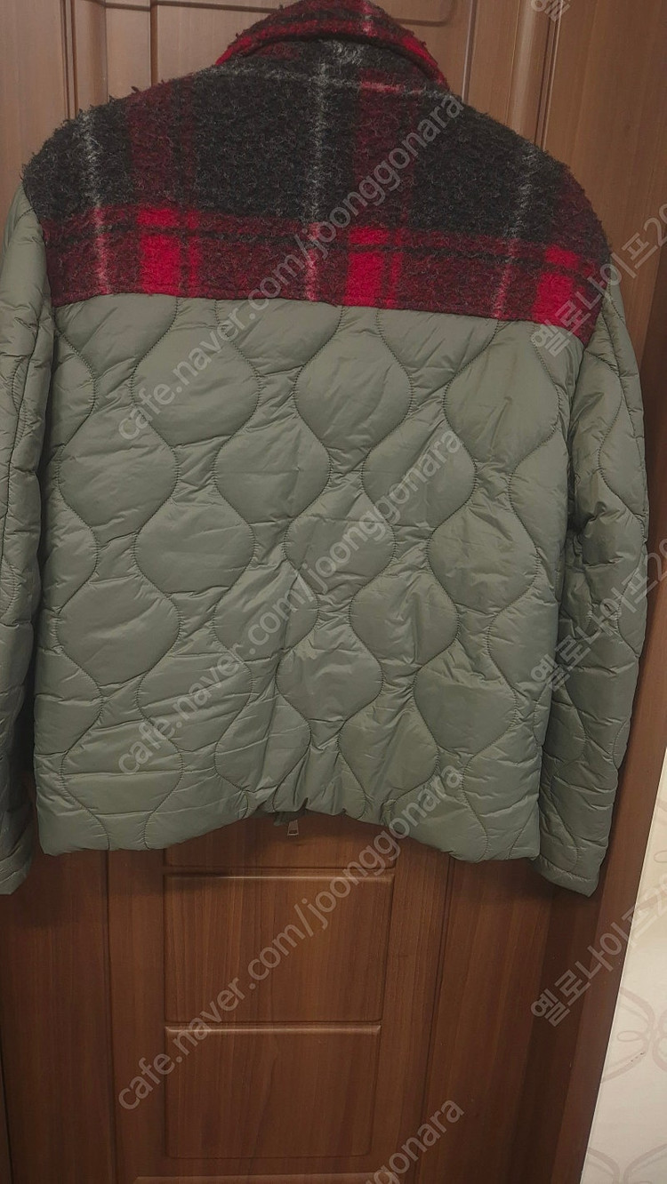 비오비 패딩 자켓(이태리 직수입 라인)--4