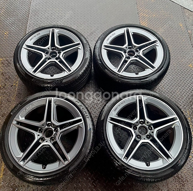 19인치 벤츠 AMG 건메탈폴리쉬 중고휠타이어 1대분 ...--0