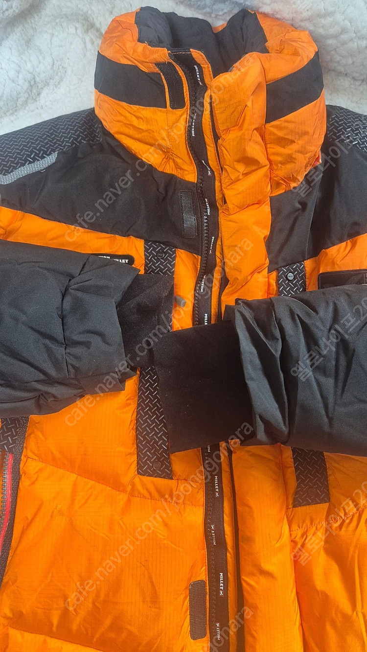 밀레 판테온 헤비다운 1000필파워--1