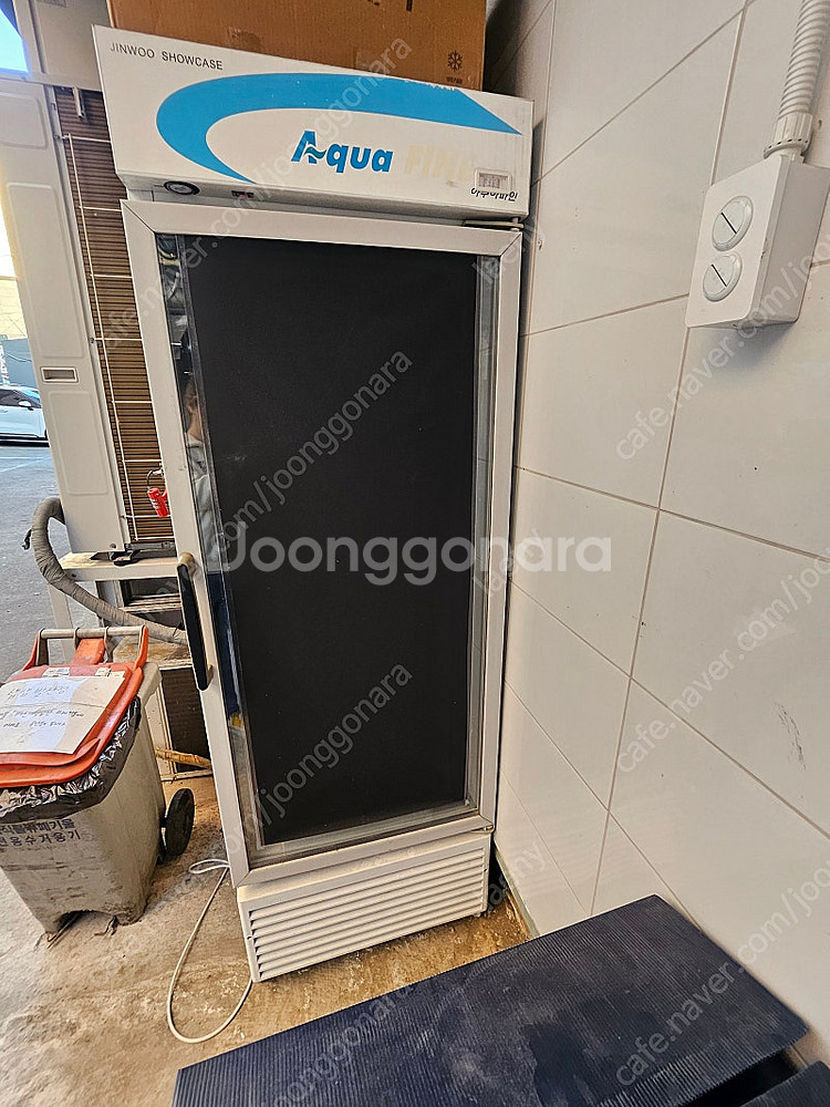 직냉식 쇼케이스 냉동고--1
