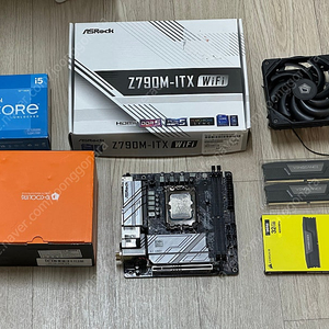 13600K, z790m-itx Wifi ,32gb 6000mhz 램, IS-50X v3 쿨러 포함