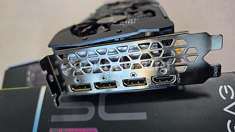 기가바이트 RX5600XT 팝니다. (택비포함)--0