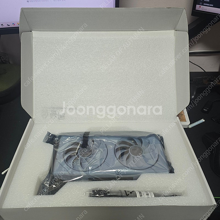 아수스 듀얼 4070 슈퍼/asus dual 4070 ...--1