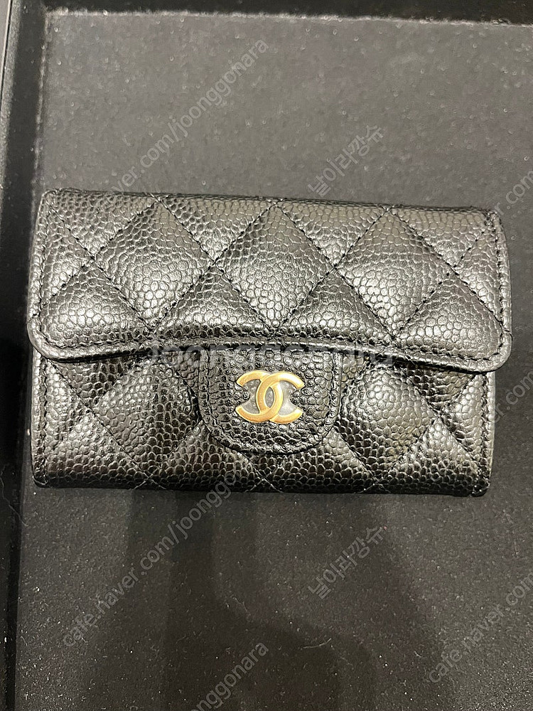 샤넬 클래식 금장 카드지갑 새상품--1