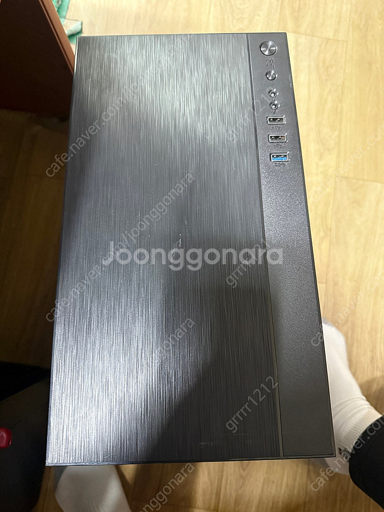 amd 5600g a520m-k 반본체 팝니다.--1