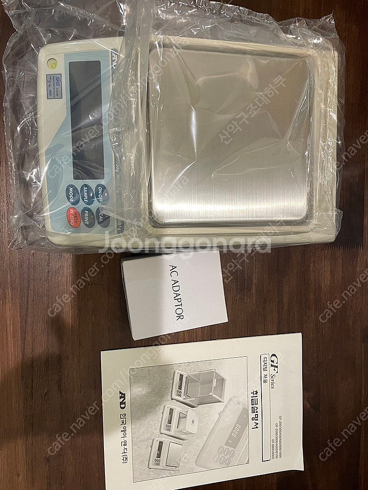 AND 초정밀저울(GF-4000) 새상품--1