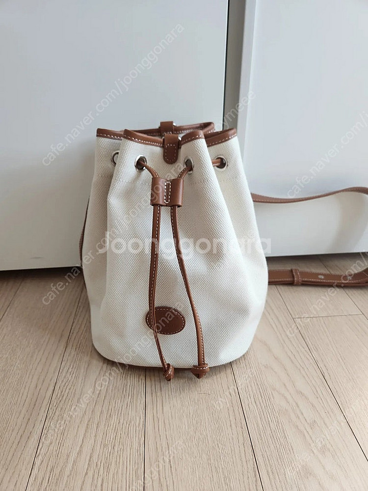 드파운드 루어 버킷백. 숄더백--8