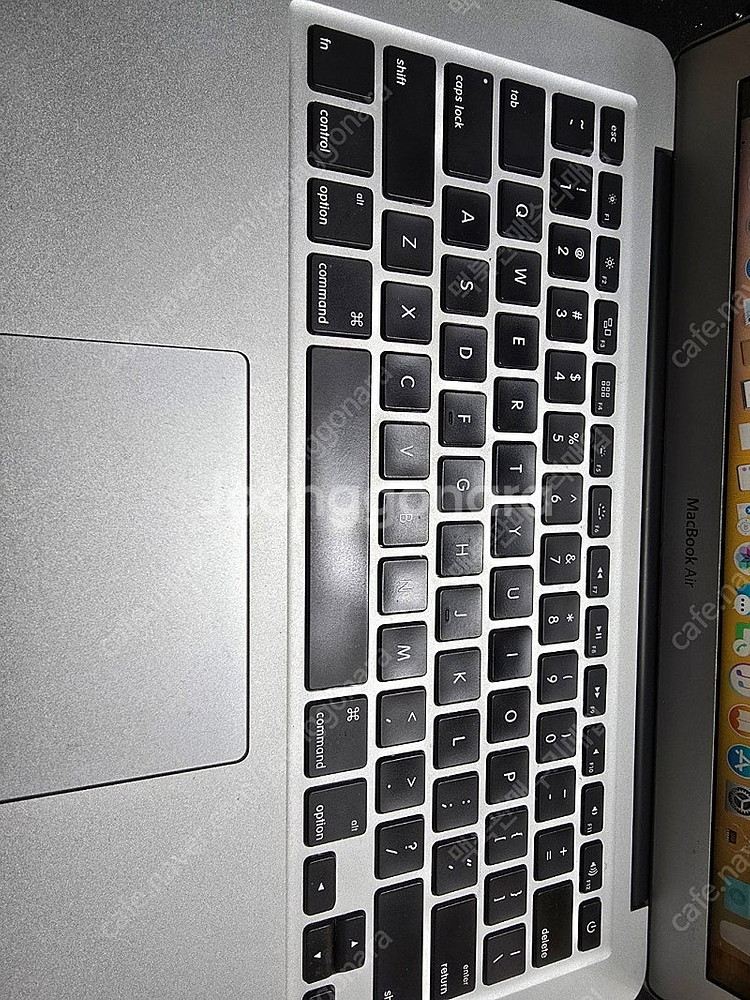맥북에어 17-15년식13인치 cpu i7 ram8GB--1