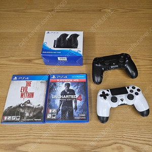 ps4 알리 듀얼쇼크. 정품충전기. 언차티드4.이블위딘 판매