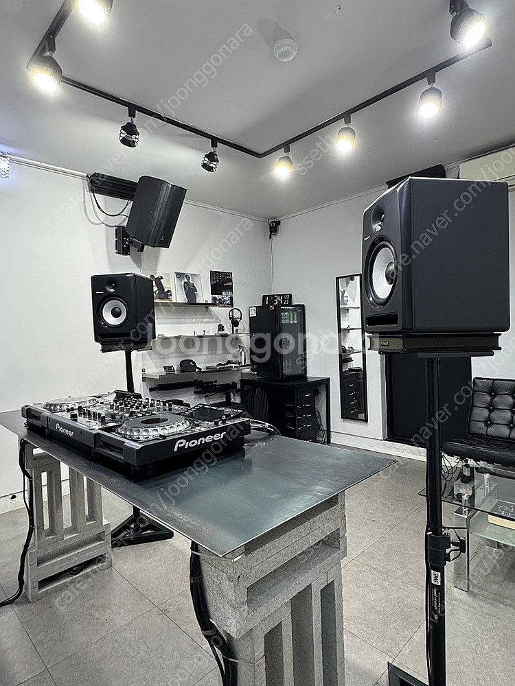 S-DJ80X 8인치 모니터 스피터--2