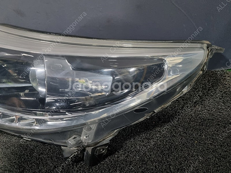 3607 L43 SM5 운전석 HID라이트 15만원--2