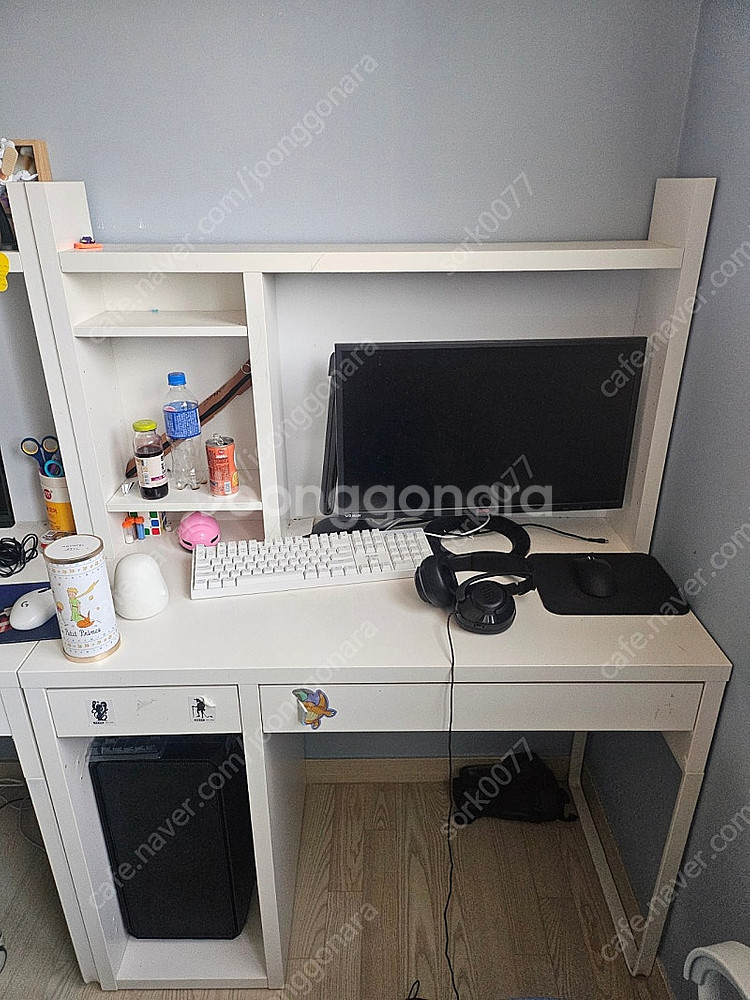 IKEA 미케 책상 105x50cm 책장포함 5만원--2