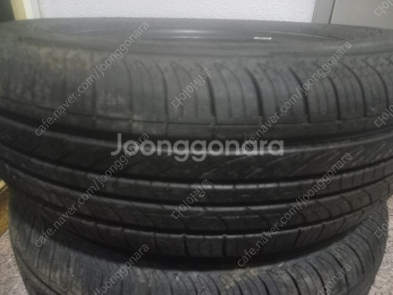 타이어 175/60/R13 4짝 일괄 판매합니다--3
