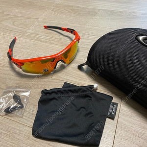 오클리 OAKLEY 레이다락 레드 고글 (새상품)