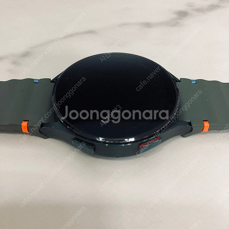 갤럭시 워치4 블랙 44mm 깨끗한기기 케이블포함 7만...--3