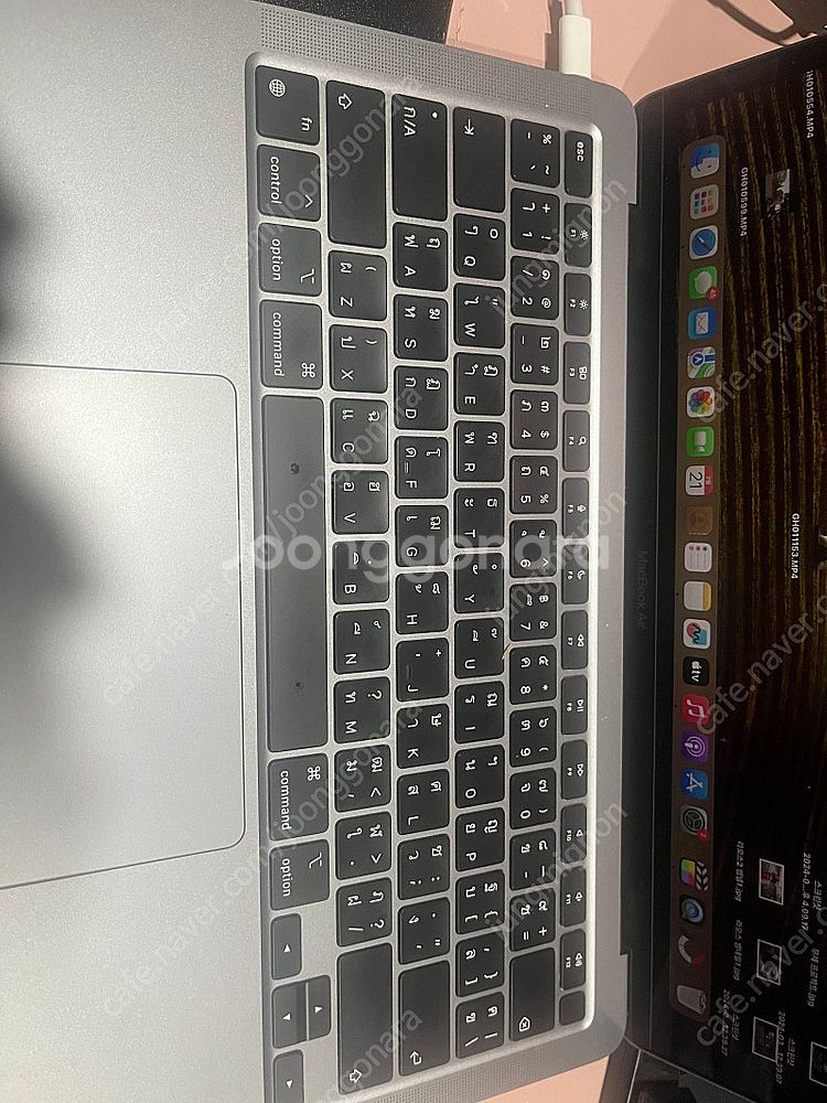 맥북에어 m1 256gb 8gb 램 태국어 키보드--2