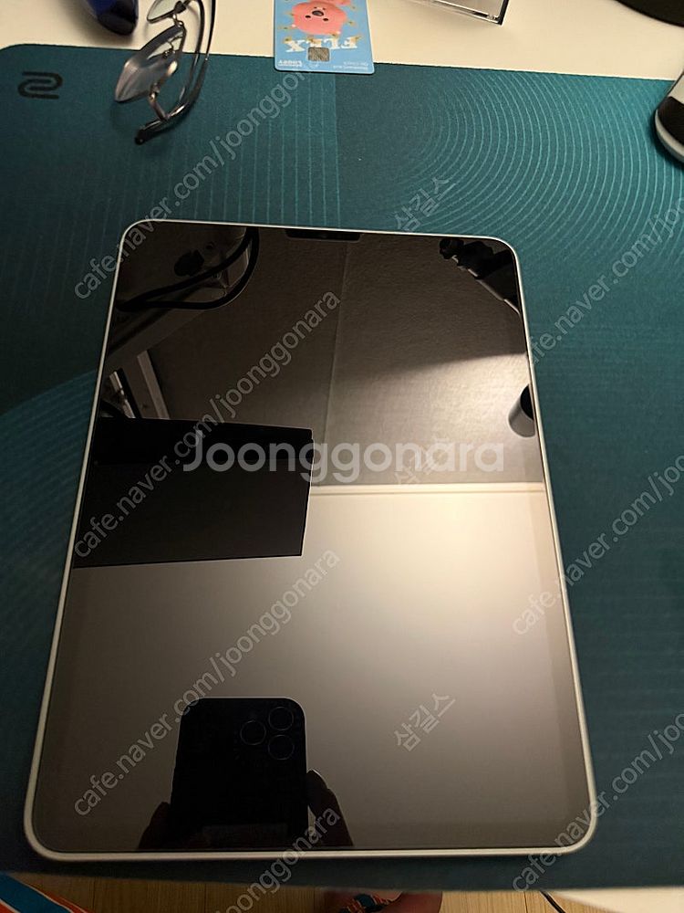 아이패드 프로 11 m2 128g wifi 실버 팝니다--1