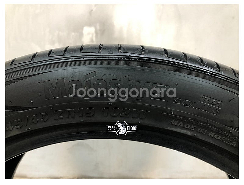 중고타이어 금호타이어 마제스티9 245/45R19 K9--5