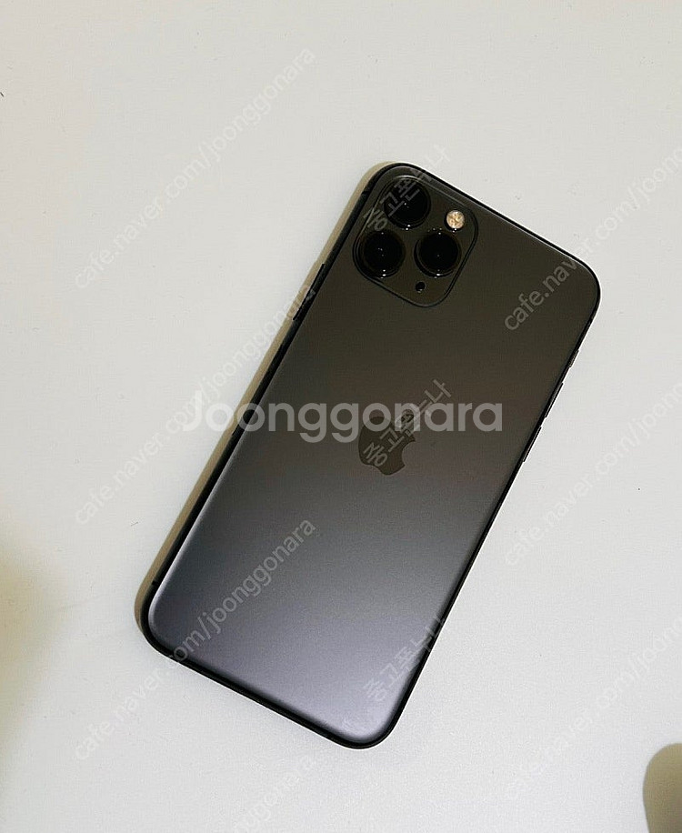 아이폰 11프로 256gb S급 중고폰공기계 당일발송!--0