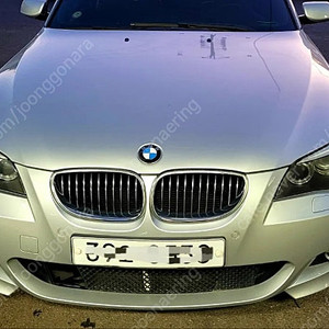 BMW E60 528is /은색/ 10만km