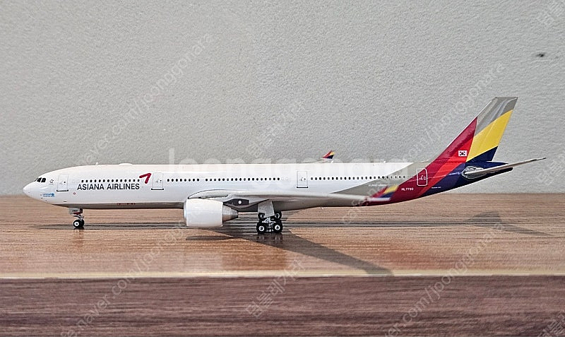 1:400 아시아나항공 A330-300 HL7793 [...--1