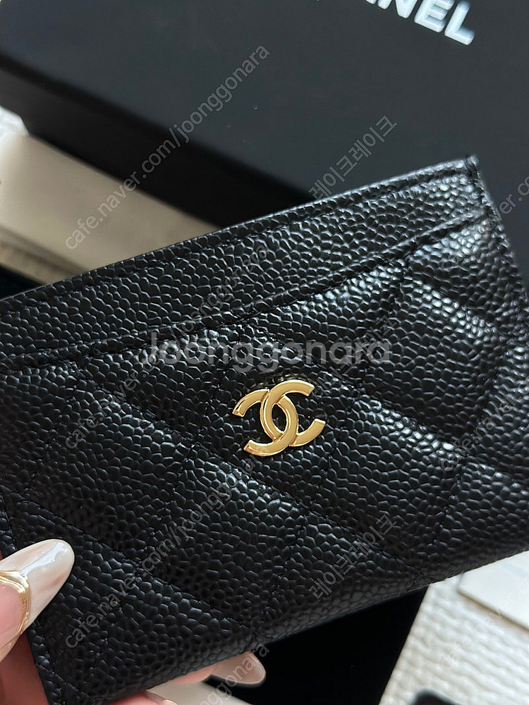 [판매 새상품]샤넬 chanel 캐비어 금장 클래식 카...--2