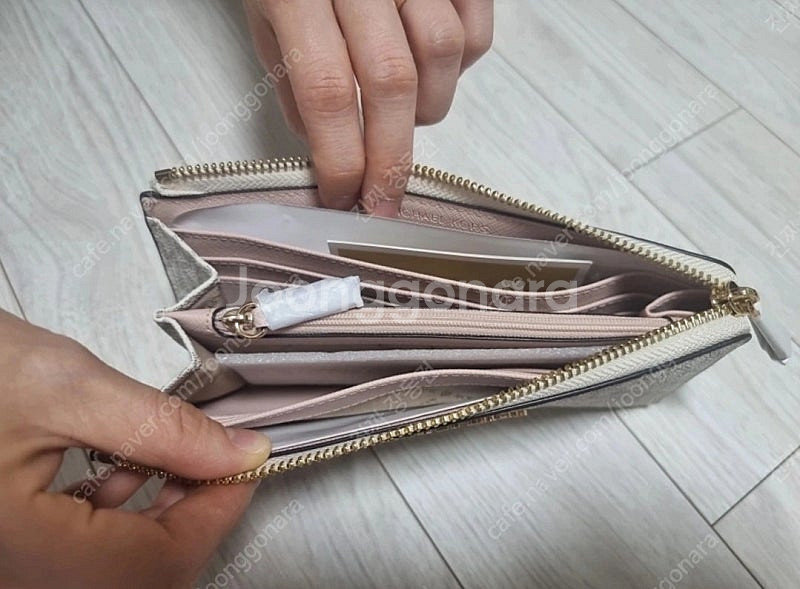 [새상품] Michael Kors 마이클코어스 지퍼 장...--3