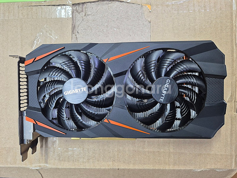 기가바이트 1060 3g / i5-7500--5
