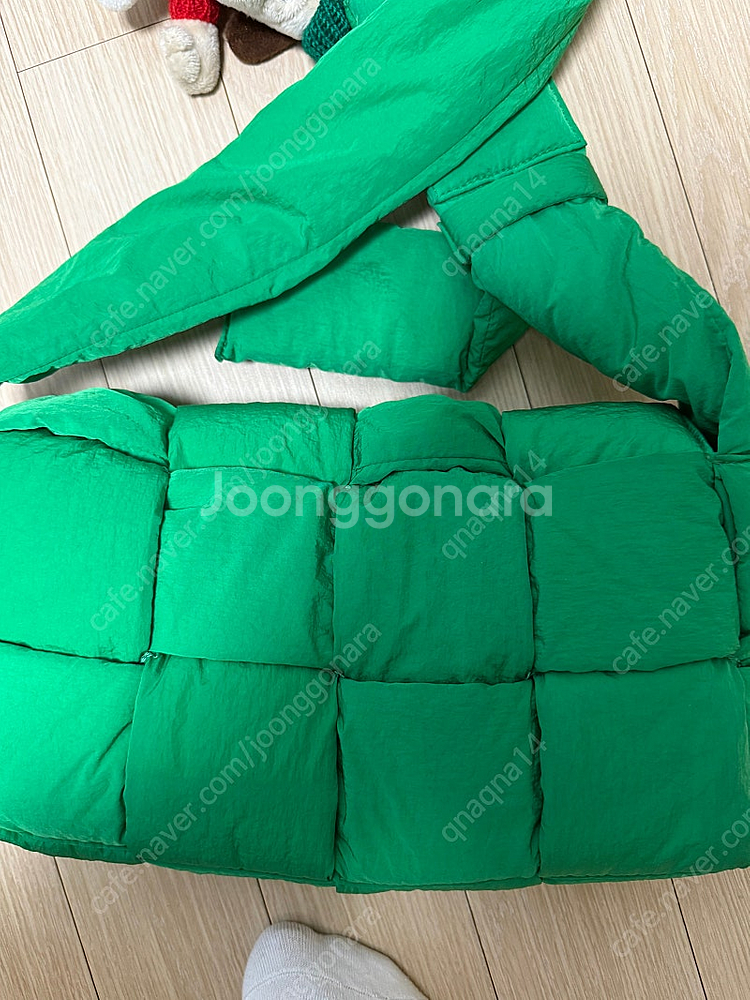 보테가베네타 패딩 카세트백 그린 판매--3